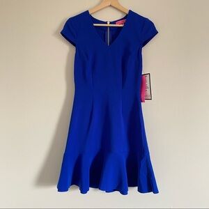 Betsey Johnson Cap Sleeved Dress